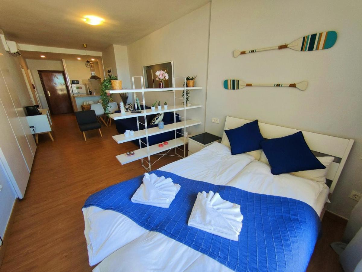 La Perla Apartment By Namaste Elite Torremolinos Extérieur photo